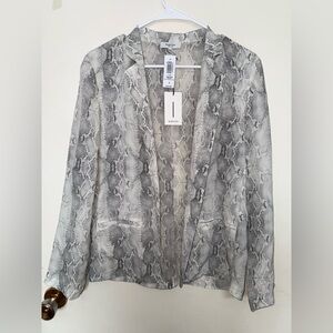 New Babaton Grayson Jacket in a grey snakeskin print Size 2